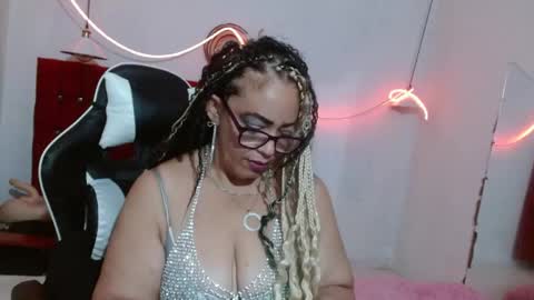 Snapshot of kendra_lust_69 chatting on 06/05/26, 03:46 kendra_lust_69 online show from 06/05/26, 03:46
