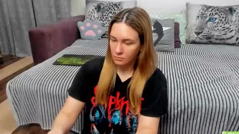 Kendra online show from 02/01/26, 12:09