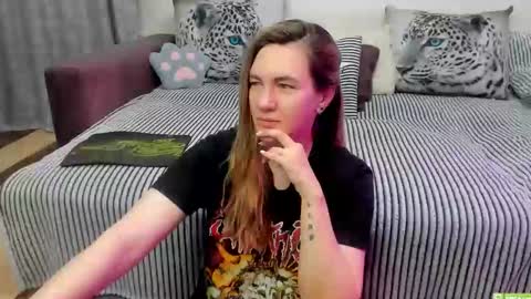 Kendra online show from 04/07/26, 11:37