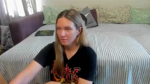 Kendra online show from 07/05/26, 04:19