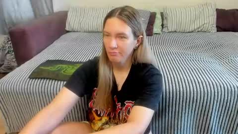 Kendra online show from 07/16/26, 12:16