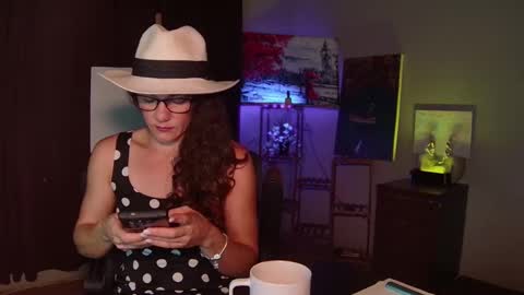 Kendra online show from 09/22/25, 02:24