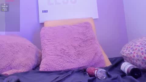 kendrachavez_ online show from 02/23/26, 09:45