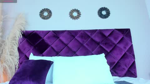 Kendral  online show from 01/04/25, 07:45