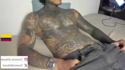 Snapshot of kendrik_brown chatting on 06/20/26, 10:01 kendrick brown online show from 06/20/26, 10:01