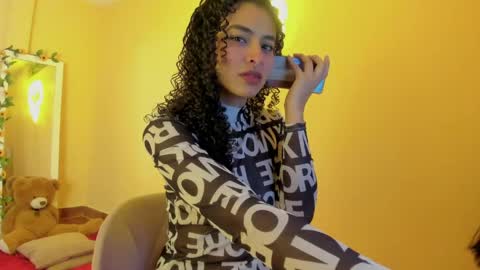 Kenia online show from 04/17/26, 10:24