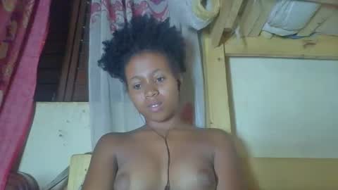 kenilange online show from 11/30/25, 05:11