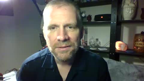 Snapshot of kenkuddles chatting on 01/18/25, 06:24 Ken Kuddles online show from 01/18/25, 06:24