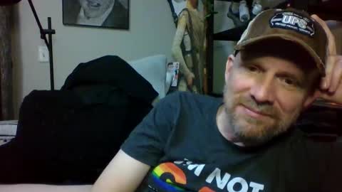 Snapshot of kenkuddles chatting on 01/24/25, 03:00 Ken Kuddles online show from 01/24/25, 03:00