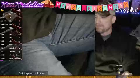 Snapshot of kenkuddles chatting on 12/05/25, 01:47 Ken Kuddles online show from 12/05/25, 01:47