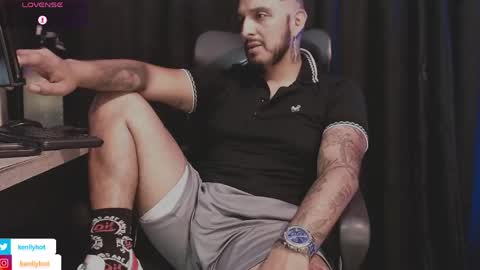 Snapshot of kenllyhot chatting on 03/22/26, 12:03 Kenlly online show from 03/22/26, 12:03