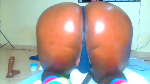 Kenia online show from 01/15/25, 08:16