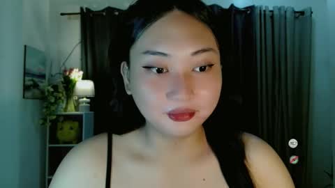 kennaxx69 online show from 12/22/25, 04:42