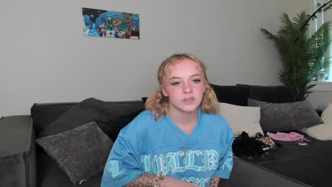 kennedykkay online show from 01/16/25, 08:14