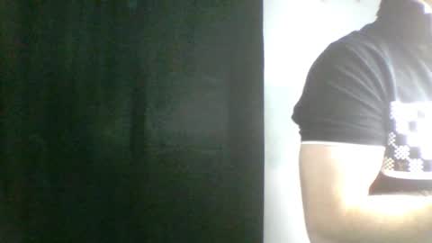 Snapshot of kennerfox77 chatting on 05/30/26, 02:30 Kennfox777 online show from 05/30/26, 02:30