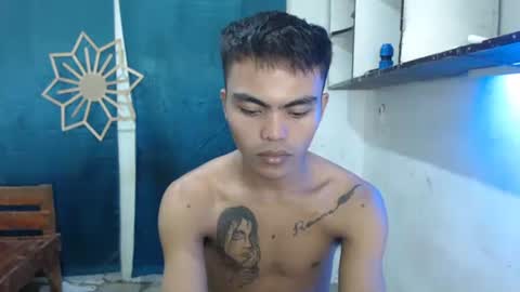 Snapshot of kenneth_jeey chatting on 12/16/25, 11:04 kenneth_jeey online show from 12/16/25, 11:04