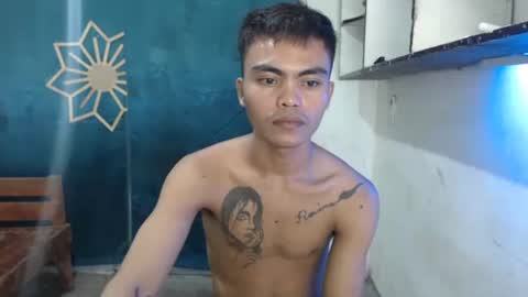 kenneth_jeey online show from 12/18/25, 07:36