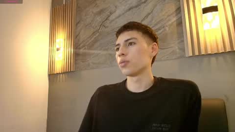 kenny_hank online show from 04/21/26, 03:46