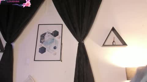 KENTHA  online show from 03/16/26, 10:52