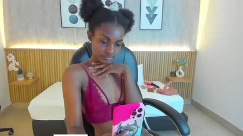 Snapshot of kenya_stone_ chatting on 07/22/26, 10:01 kenya online show from 07/22/26, 10:01