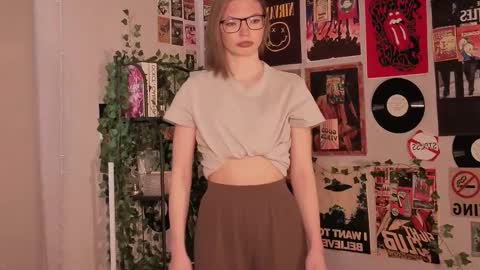 Lisa online show from 01/10/26, 09:44