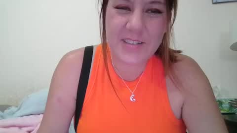 Snapshot of kenzbenz chatting on 10/23/25, 05:12 KenzBenz online show from 10/23/25, 05:12
