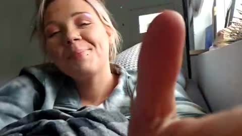 Kenzie online show from 07/08/26, 03:33