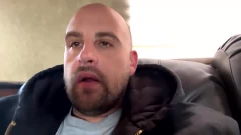 Snapshot of kepkon00 chatting on 12/02/24, 03:58 kepkon00 online show from 12/02/24, 03:58