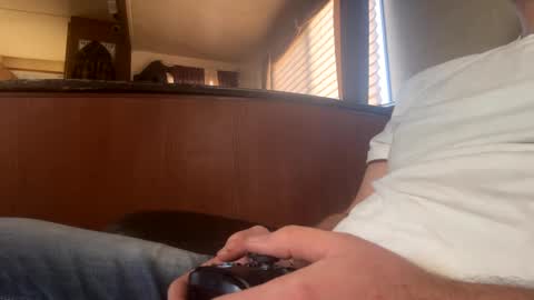 Snapshot of kepkon00 chatting on 12/25/24, 10:16 kepkon00 online show from 12/25/24, 10:16