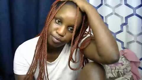 kering_lovly online show from 10/25/25, 08:25