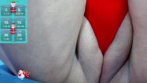 Snapshot of kerly_doll chatting on 12/19/24, 09:49 K E R L Y online show from 12/19/24, 09:49