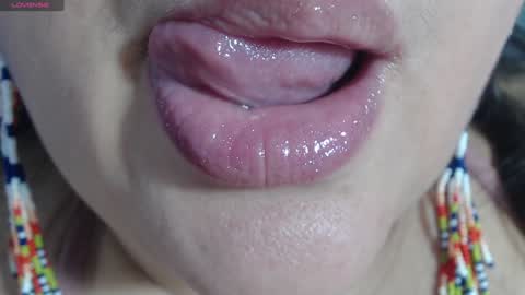 Snapshot of kerly_doll chatting on 01/31/25, 11:24 K E R L Y online show from 01/31/25, 11:24