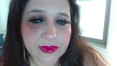 Snapshot of kerly_doll chatting on 01/11/26, 03:50 K E R L Y online show from 01/11/26, 03:50