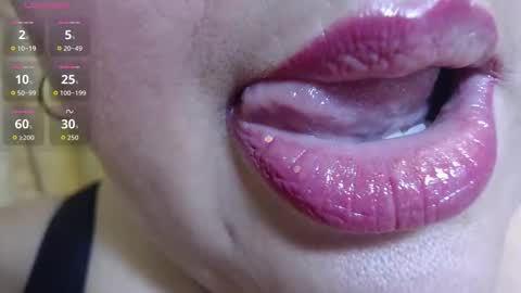 K E R L Y online show from 03/25/26, 06:36