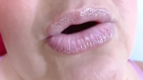 K E R L Y online show from 04/25/26, 01:36