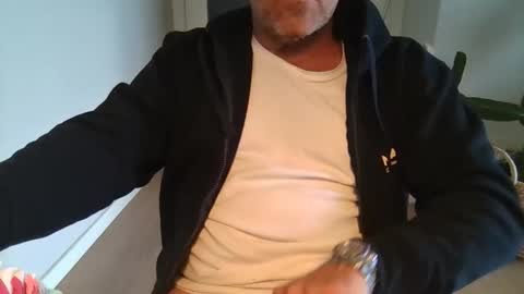 Anton online show from 05/02/26, 03:17