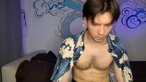Snapshot of kero180 chatting on 02/26/25, 12:38 Kero online show from 02/26/25, 12:38