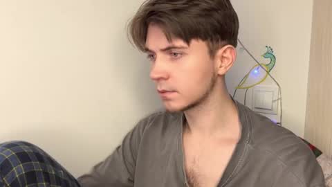 Kero online show from 03/25/26, 08:26