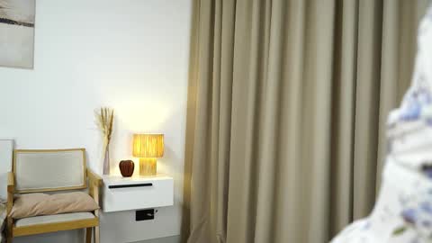 Lana online show from 12/01/25, 06:13