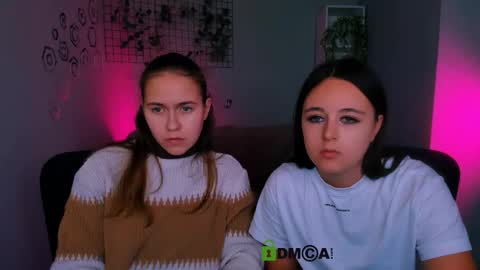 Snapshot of kerry_derry chatting on 10/03/25, 11:29 kara online show from 10/03/25, 11:29