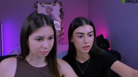 Snapshot of kerry_derry chatting on 10/08/25, 09:18 kara online show from 10/08/25, 09:18