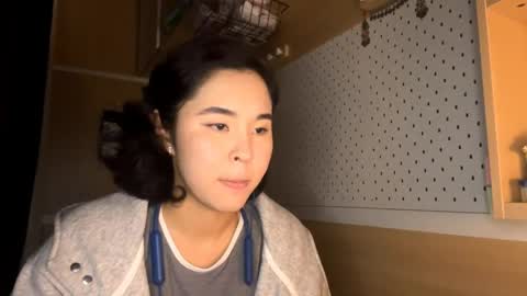 Jenny  online show from 04/15/26, 05:03