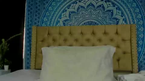 Snapshot of keryhillson chatting on 12/18/24, 12:51 Kery Hillson online show from 12/18/24, 12:51