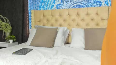 Snapshot of keryhillson chatting on 01/03/25, 12:19 Kery Hillson online show from 01/03/25, 12:19