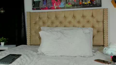 Snapshot of keryhillson chatting on 01/13/25, 12:35 Kery Hillson online show from 01/13/25, 12:35