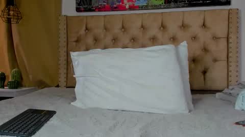 Snapshot of keryhillson chatting on 02/06/25, 12:16 Kery Hillson online show from 02/06/25, 12:16