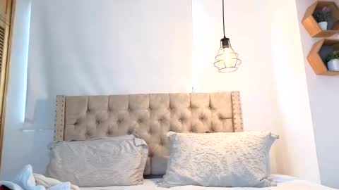 Snapshot of keryhillson chatting on 11/19/25, 12:27 Kery Hillson online show from 11/19/25, 12:27