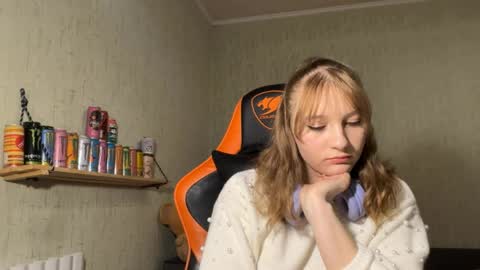 Kate online show from 04/08/26, 05:35