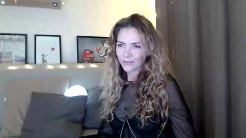 kessiecage online show from 12/13/24, 09:41