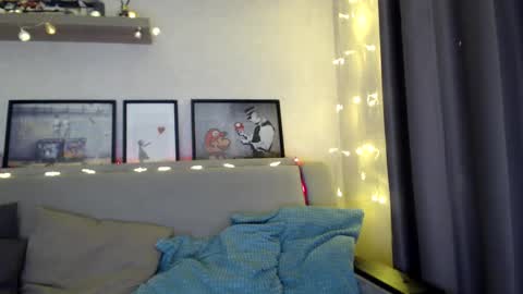 kessiecage online show from 12/22/24, 11:09